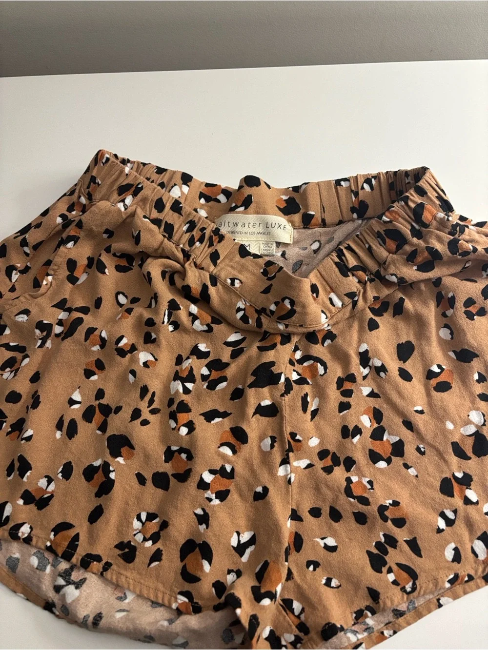 saltwater LUXE Tan Leopard Print Satin Sleep Shorts - Picture 1 of 2